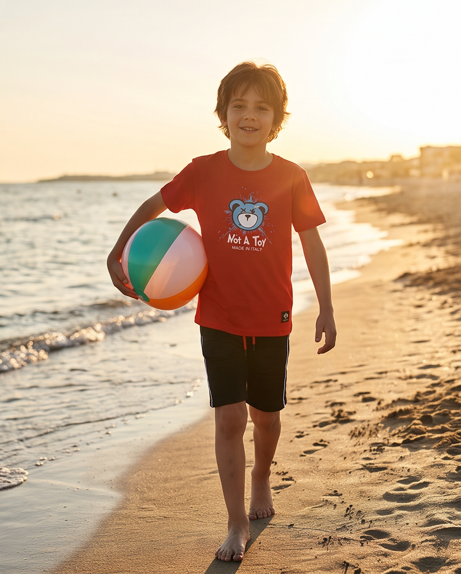 T-shirt "not a toy"